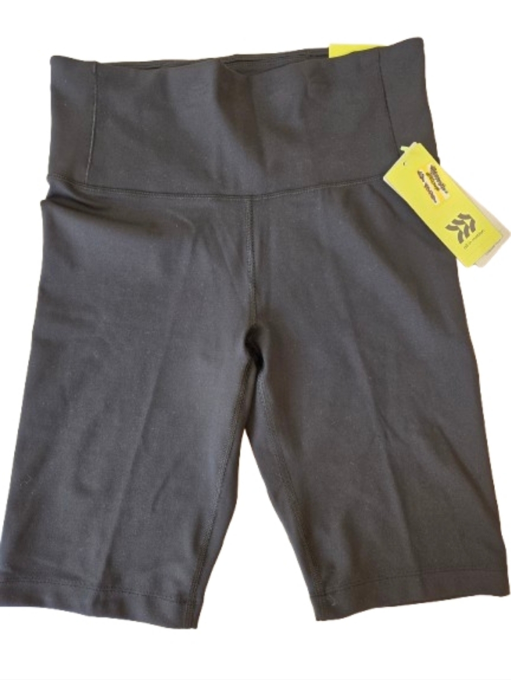 NWT All in Motion Dynamic Flex Bike Shorts Size Large Black